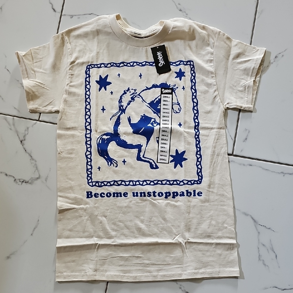 NWOT Threadless Opossum Riding a Horse Soft Shirt